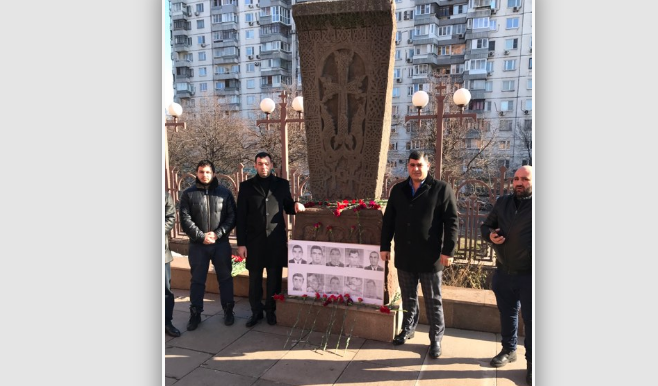 Մոսկվայաբնակ հայերը հարգանքի տուրք են մատուցել Մարտի 1-ի զոհերի հիշատակին (տեսանյութ)